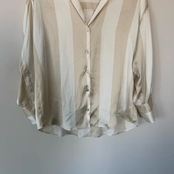 ZARA SATIN OVERSIZED Striped Flowy V-Ndck Button Up SHIRT SAND BEIGE 2562/162 - Picture 6 of 13